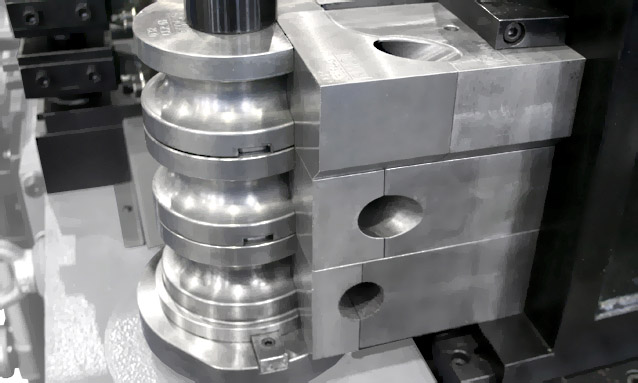 Công cụ uốn ống CNC hiện đại